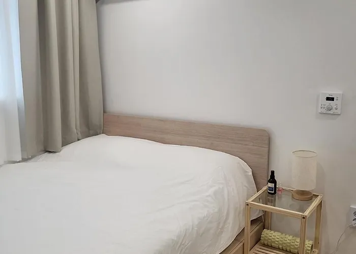 #seongsu #seoul-forest #han-river #queen-bed